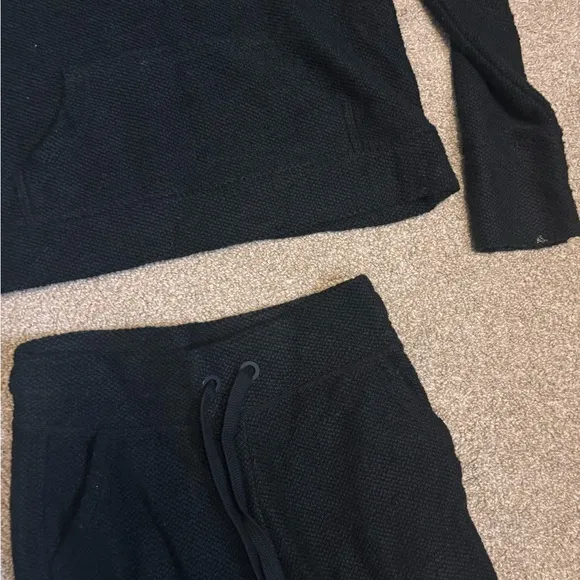 Aerie Offline Snowday Black Mock Neck Sweatshirt Jogger Sweatpants Matching Set