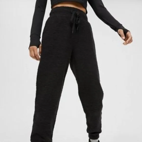 Aerie Offline Snowday Black Mock Neck Sweatshirt Jogger Sweatpants Matching Set