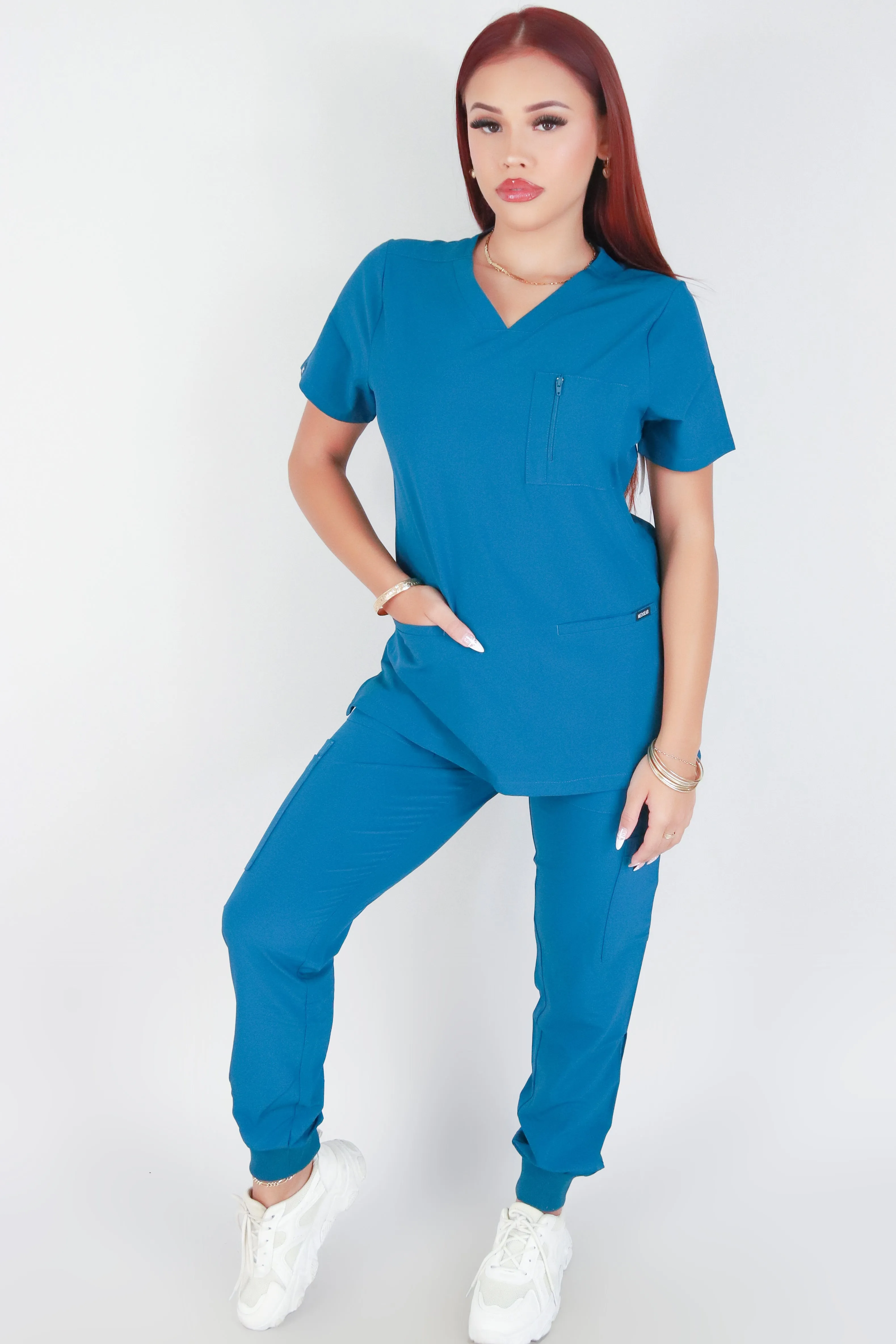 BE PATIENT WITH ME SCRUB PANTS