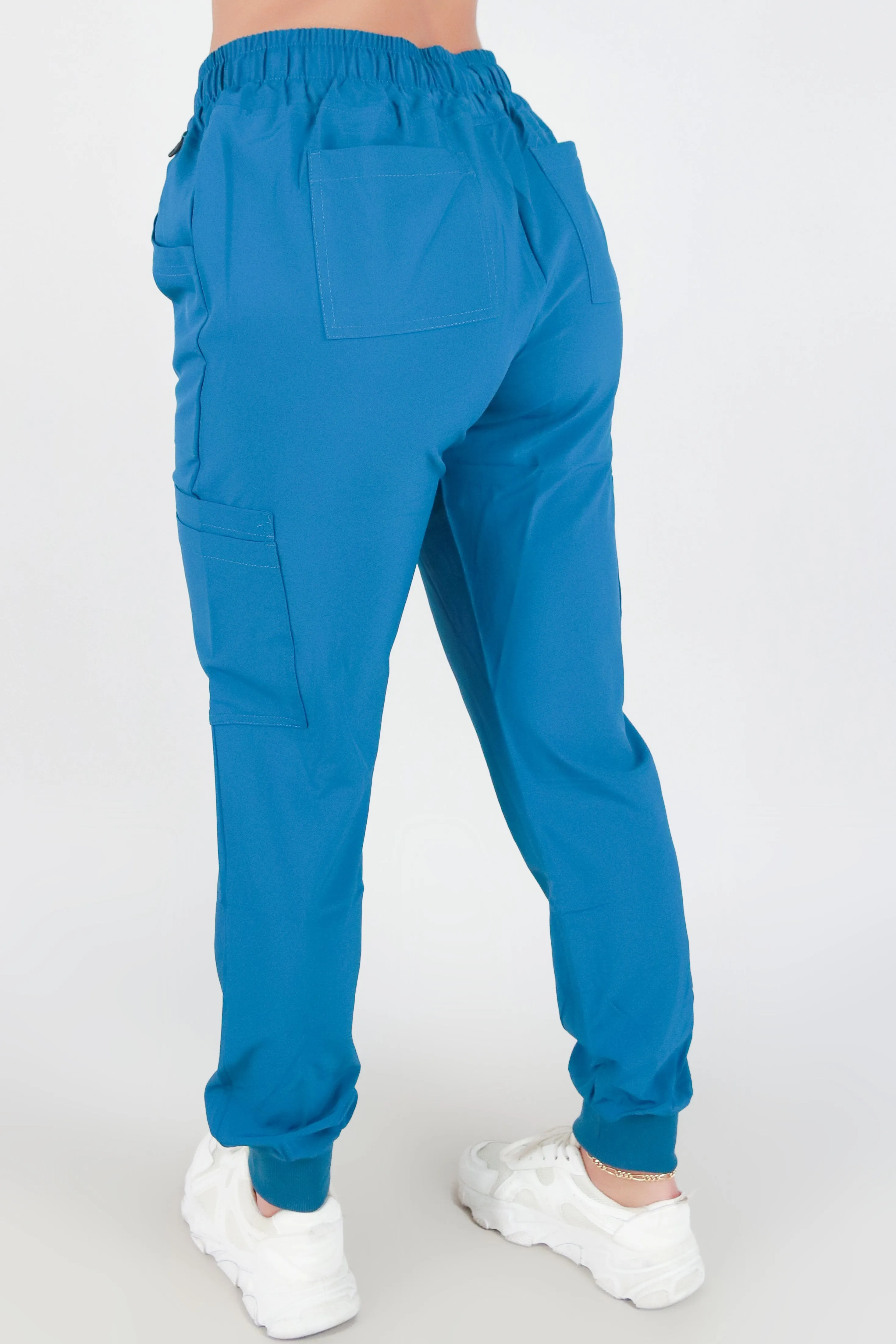 BE PATIENT WITH ME SCRUB PANTS