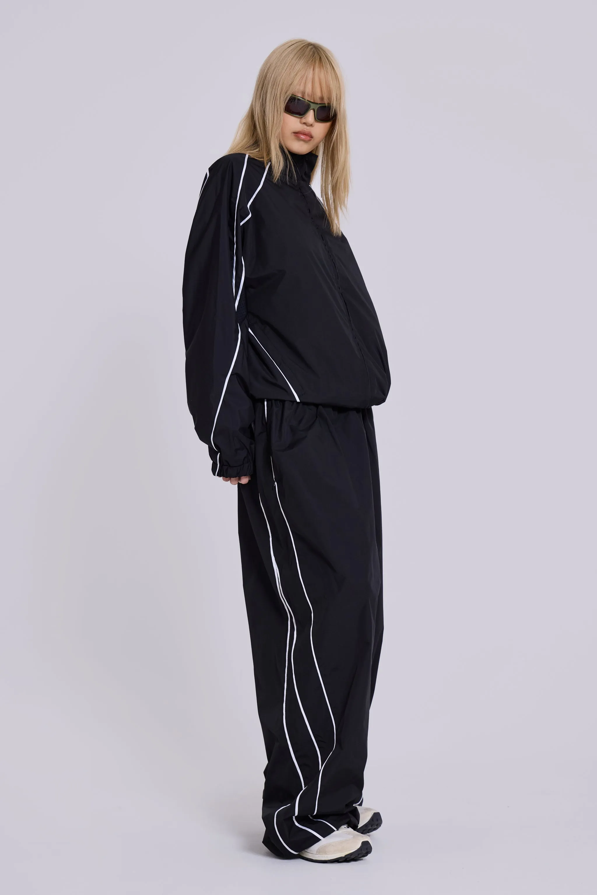 Black Vapor Tracksuit Top