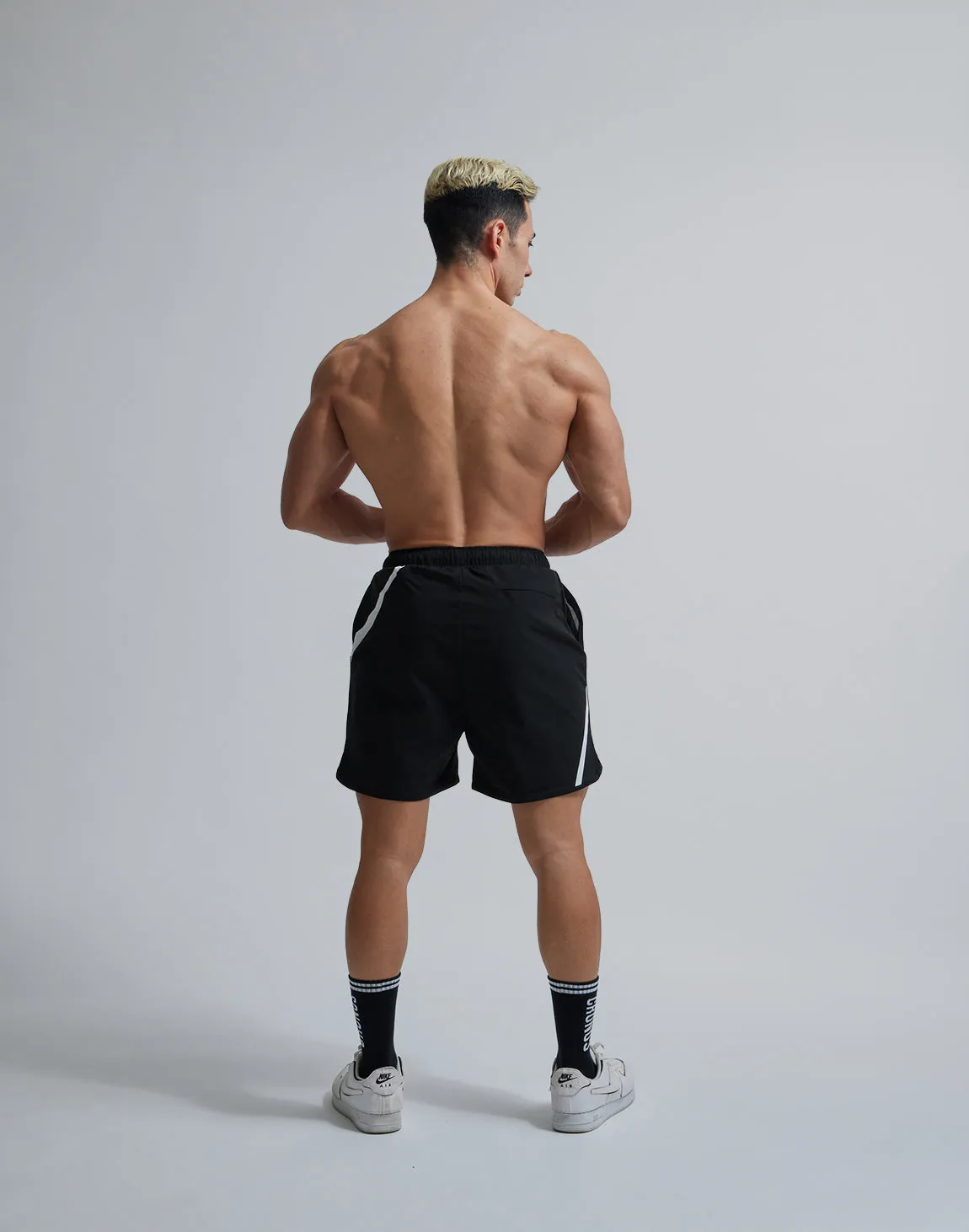 CRONOS 2LINE TRAINING SHORTS【BLACK】