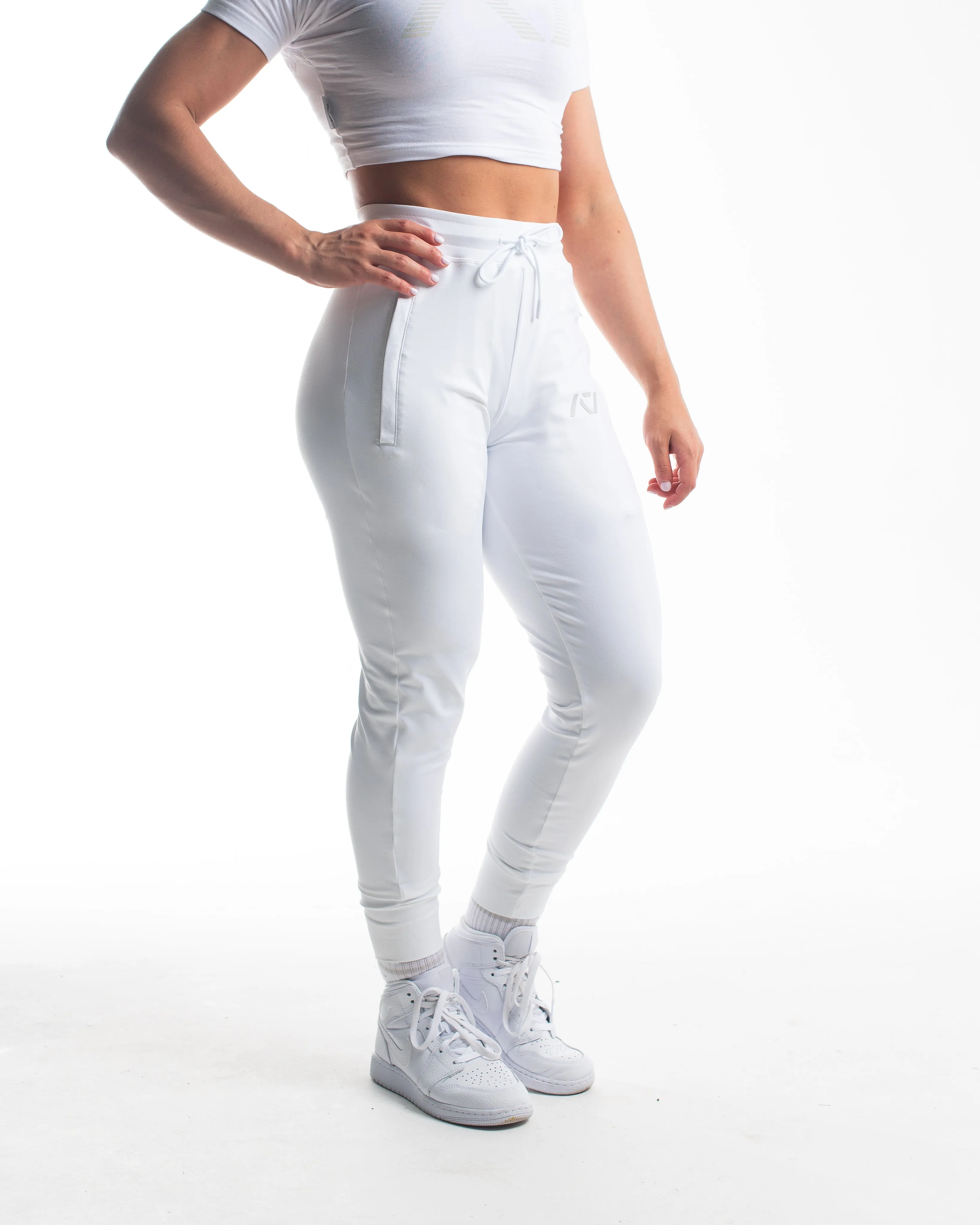 Defy Joggers - Polar