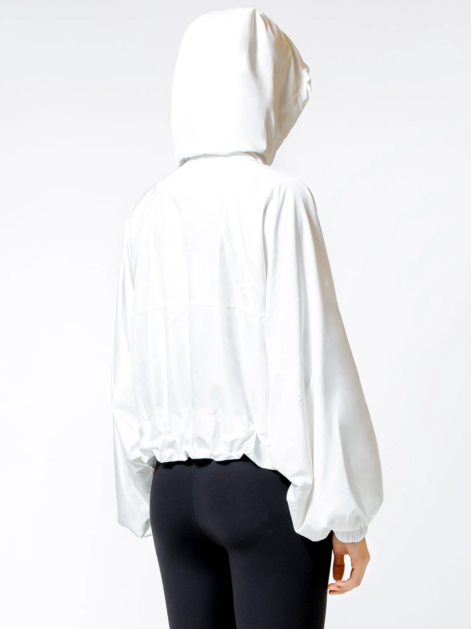 EVERYDAY HOODED BREAKER