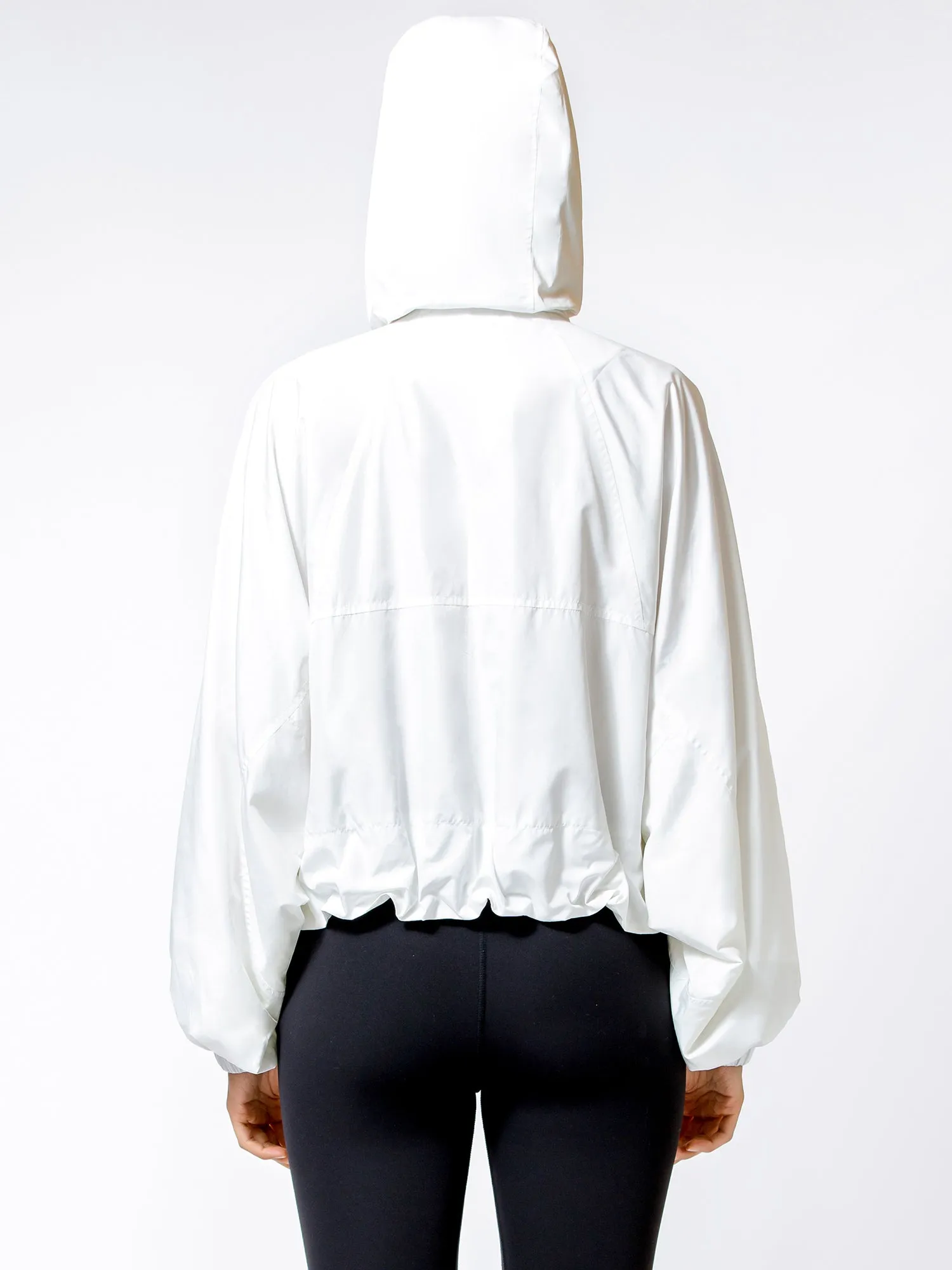 EVERYDAY HOODED BREAKER