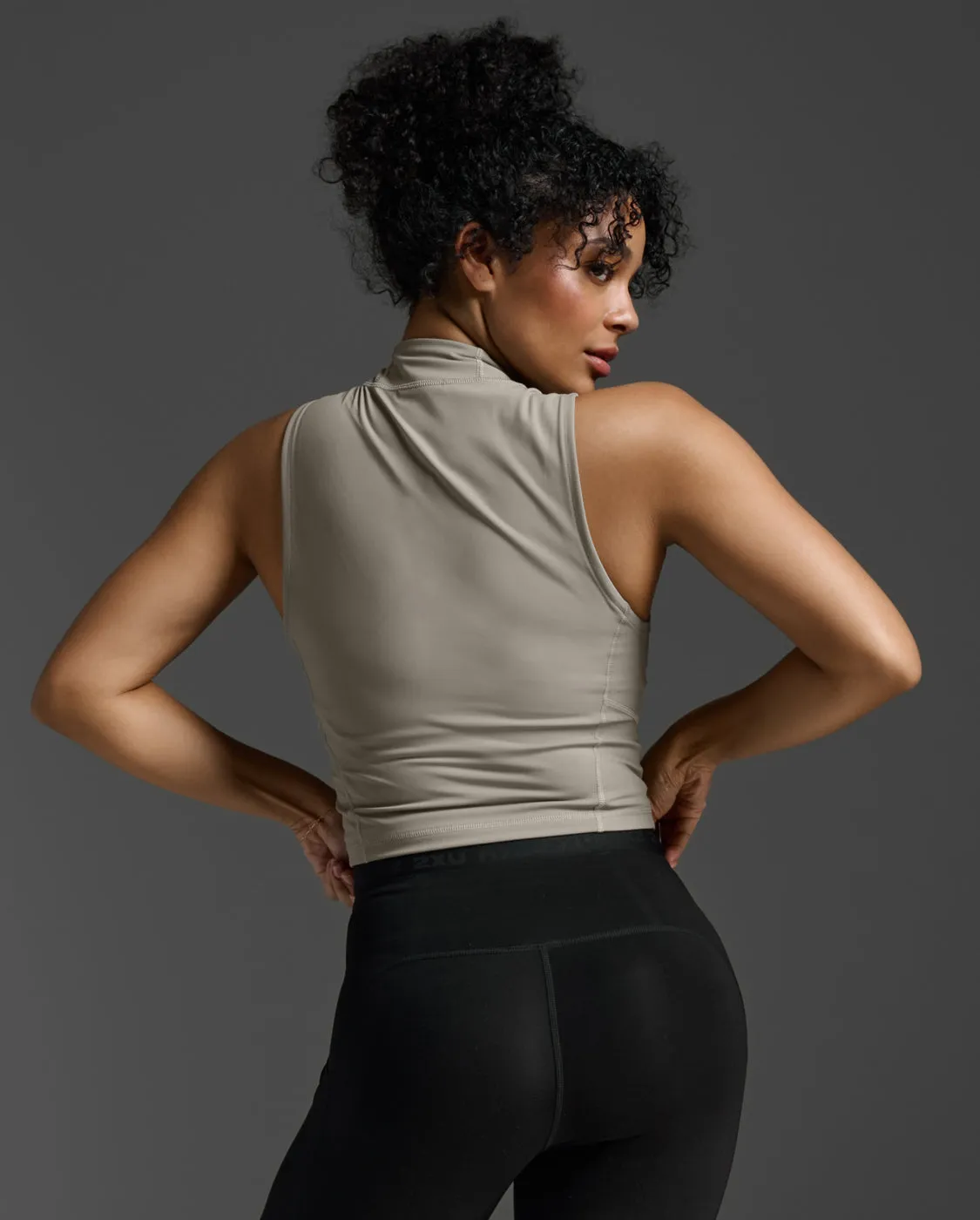 Form Soft Touch 1/2 Zip Tank