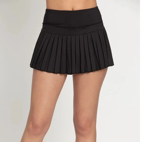 Gold Hinge Black Pleated Tennis Skirt Small NWT in packaging