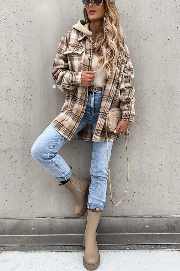 Kariertes Kapuzenmantel in Khaki - Mia