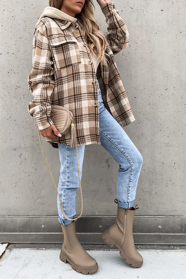 Kariertes Kapuzenmantel in Khaki - Mia