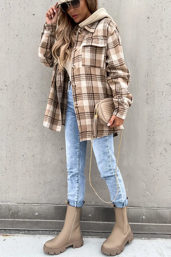 Kariertes Kapuzenmantel in Khaki - Mia