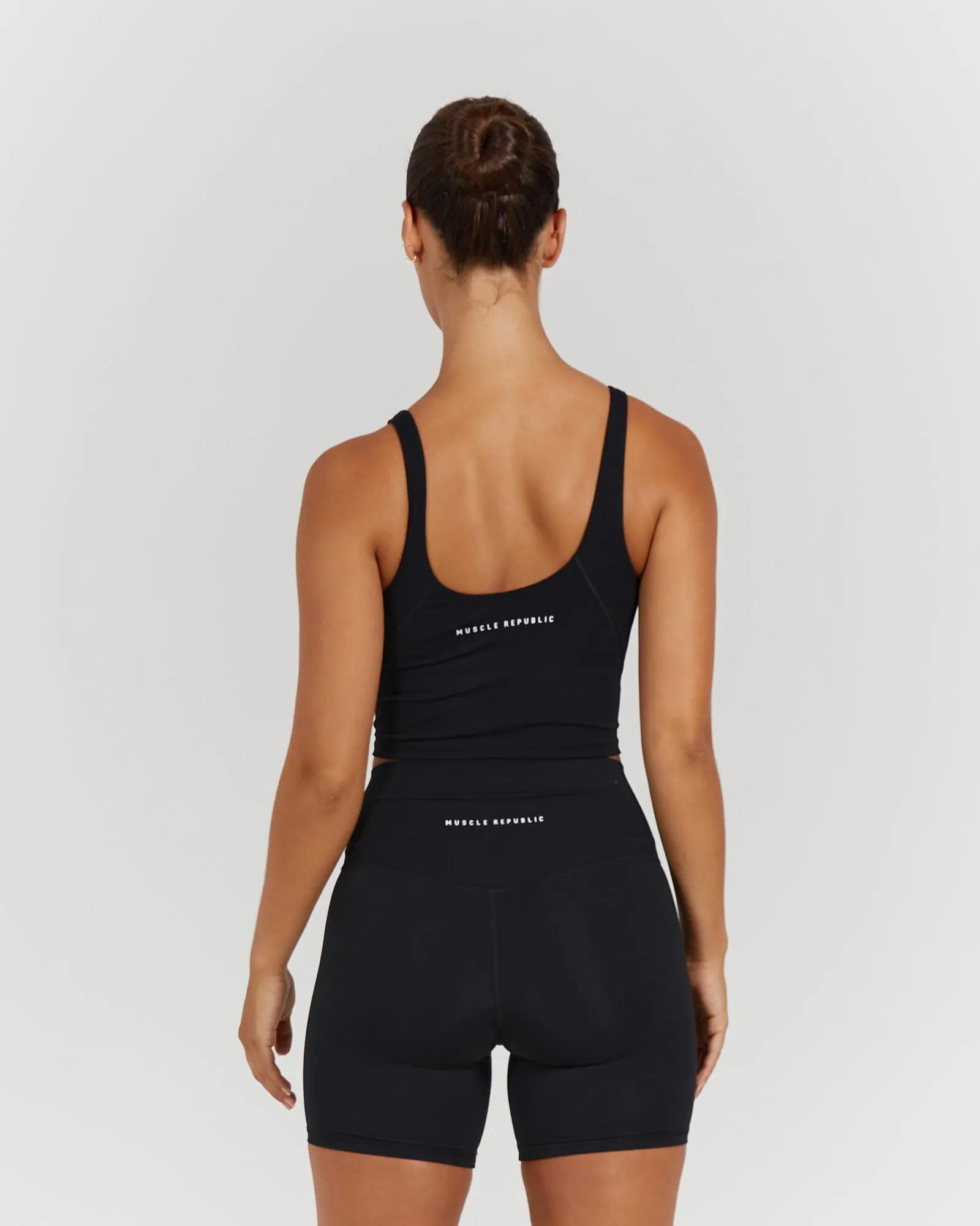 LUXE BROOKE CROP TOP - BLACK