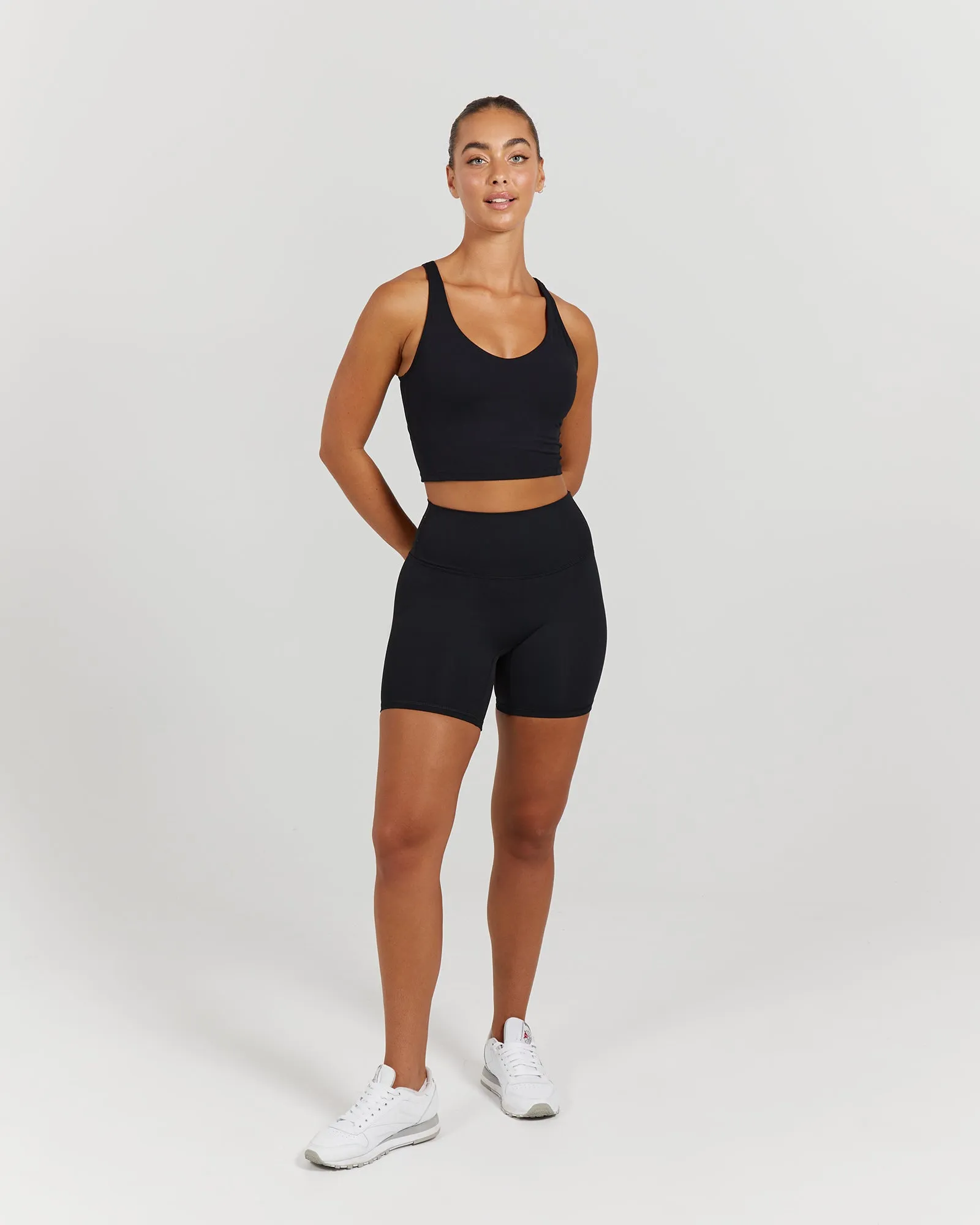 LUXE BROOKE CROP TOP - BLACK