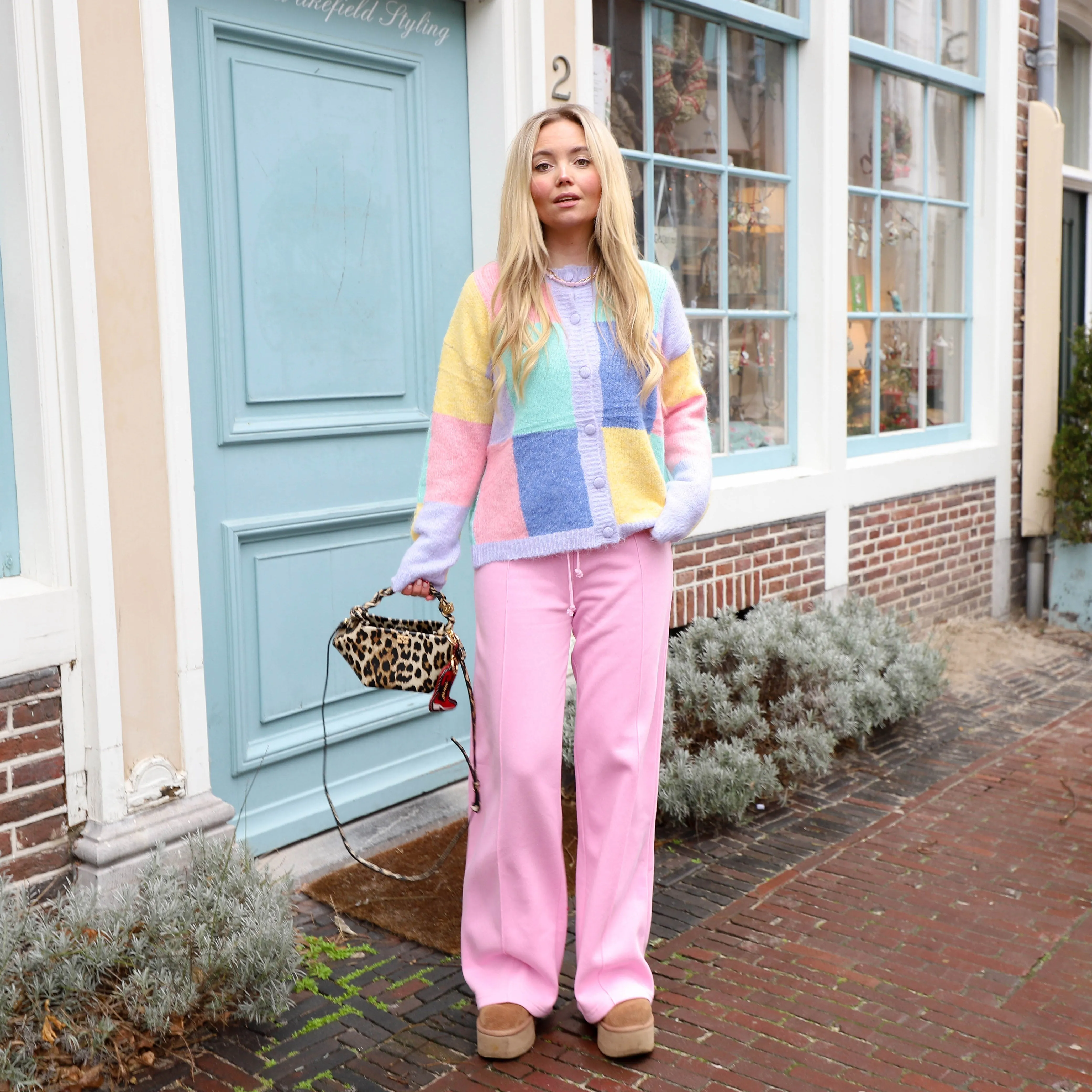 Mayra wide sweat pants bonbon roze