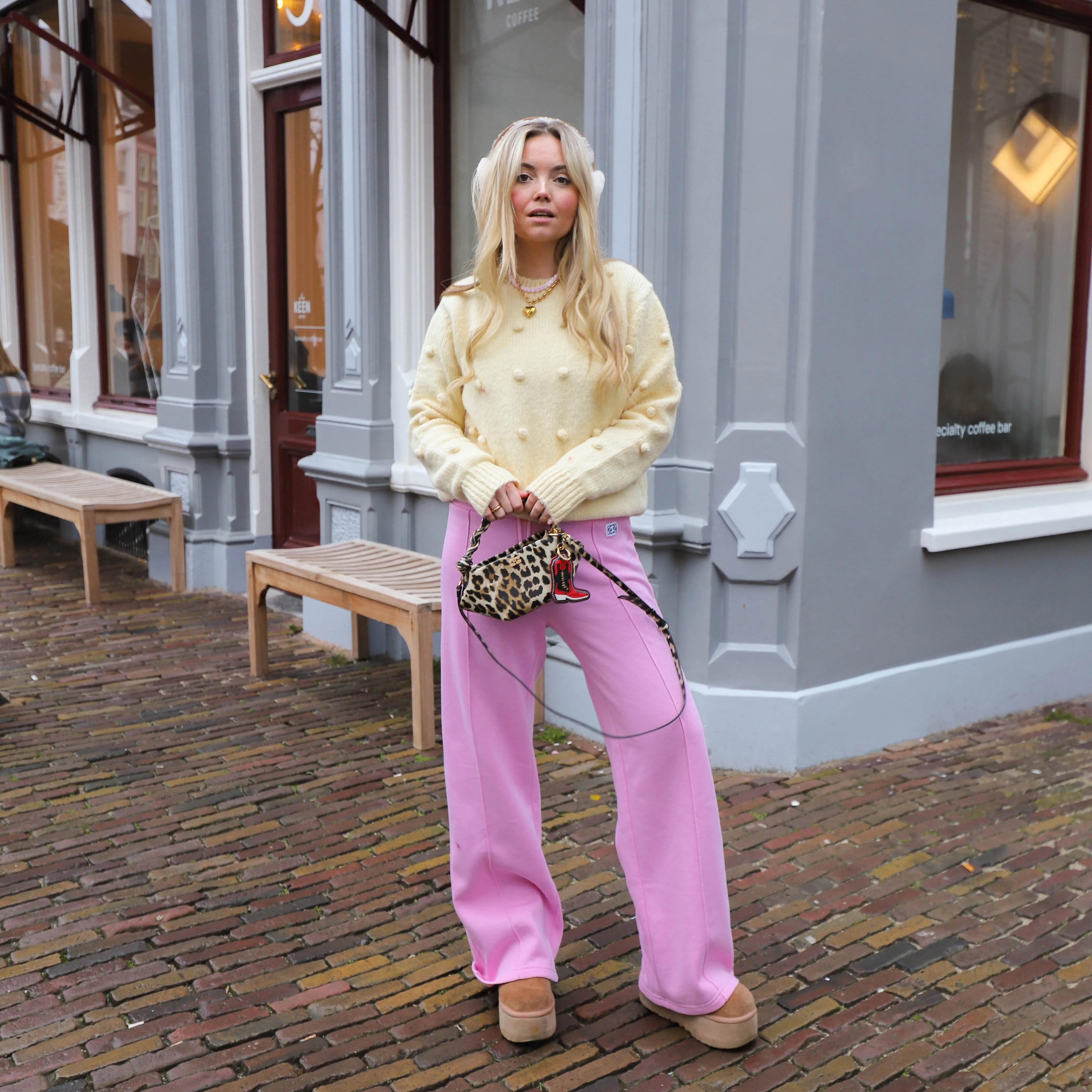 Mayra wide sweat pants bonbon roze