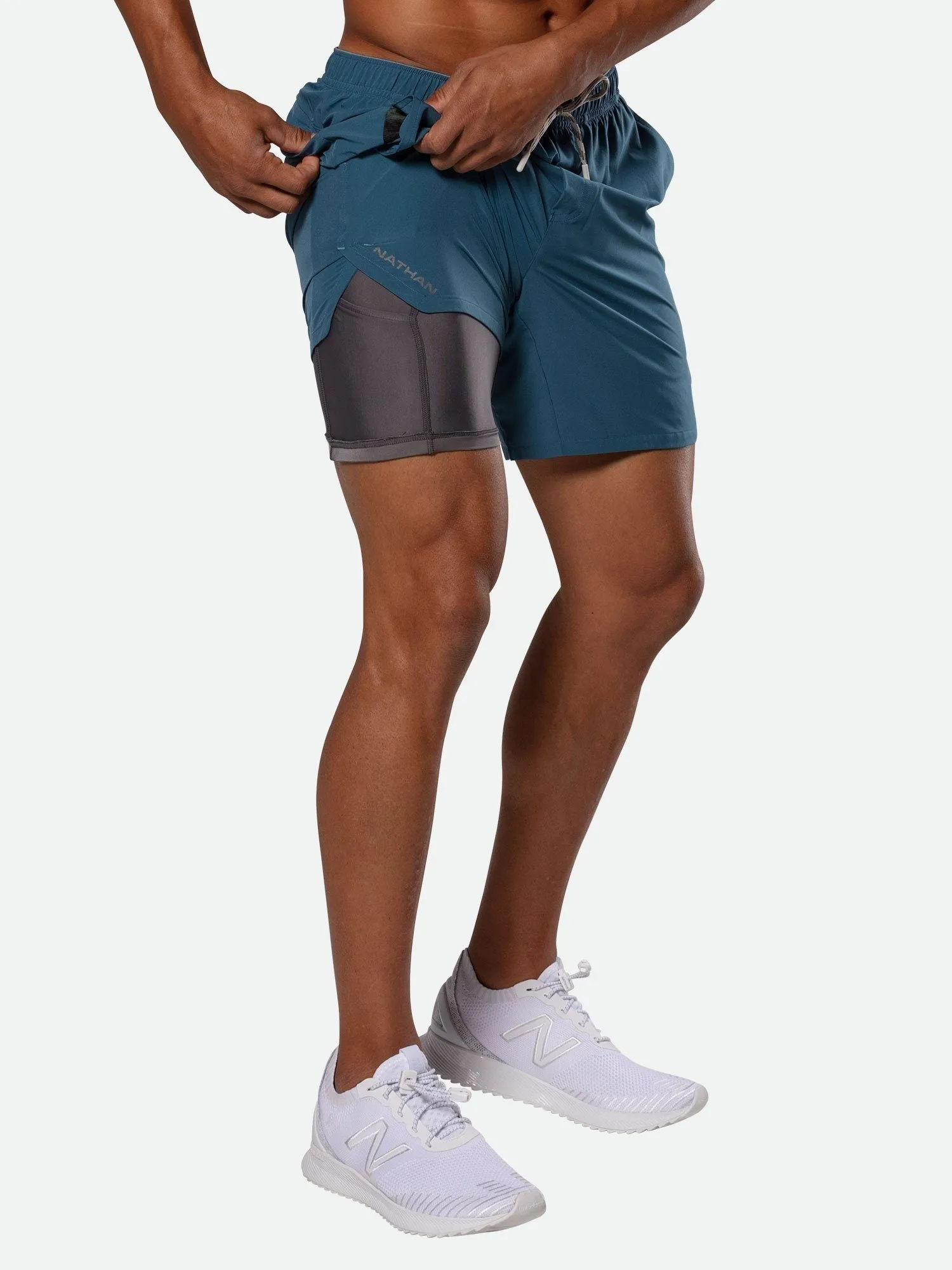 Men's Essential 7" Shorts