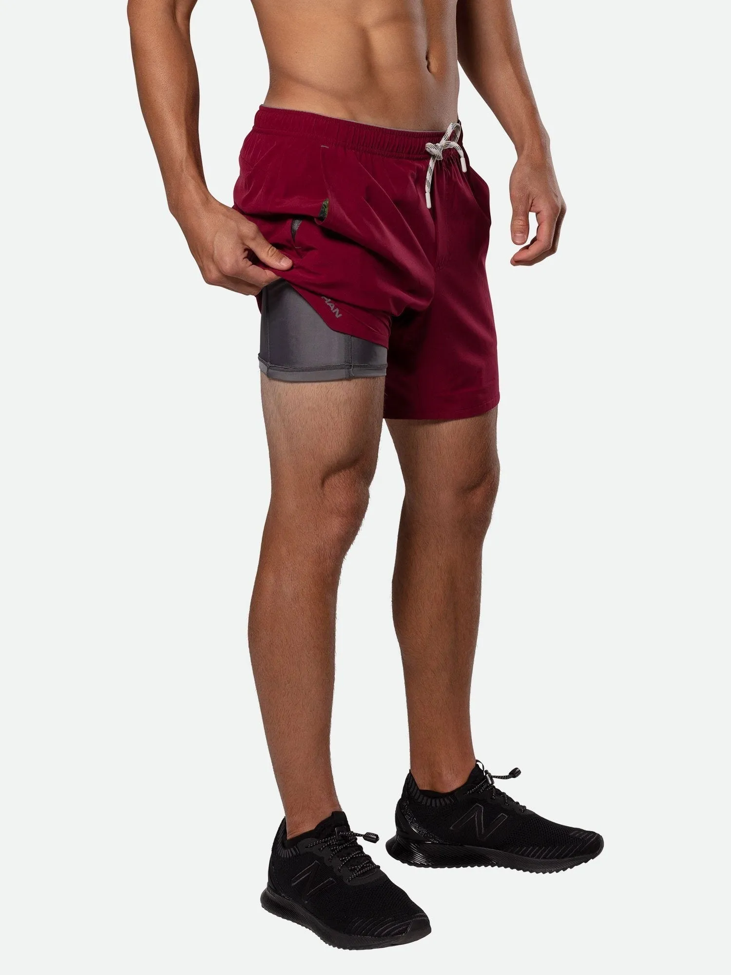 Men's Essential 7" Shorts
