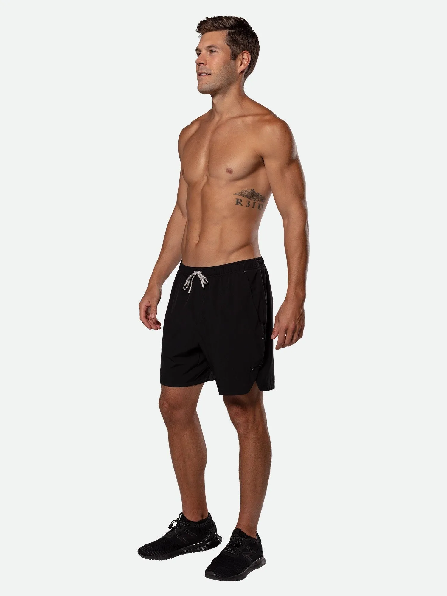 Men's Essential 7" Shorts
