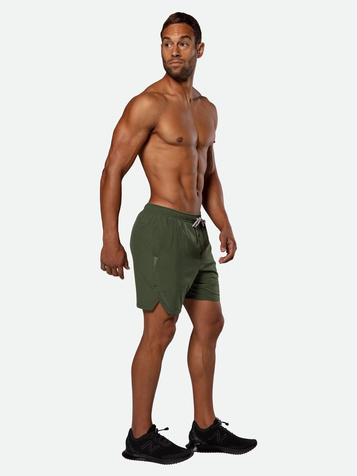 Men's Essential 7" Shorts