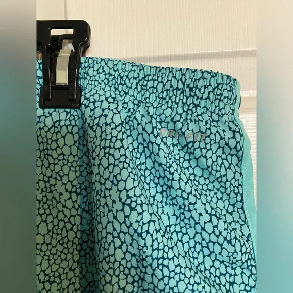 Nike 10K Agua Printed Running Shorts Blue Green Medium Large Nwot