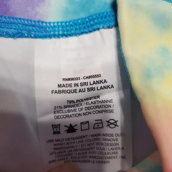 Nike One Women's Mid-Rise 7&quot; Tie-Dye Bike Workout Shorts S