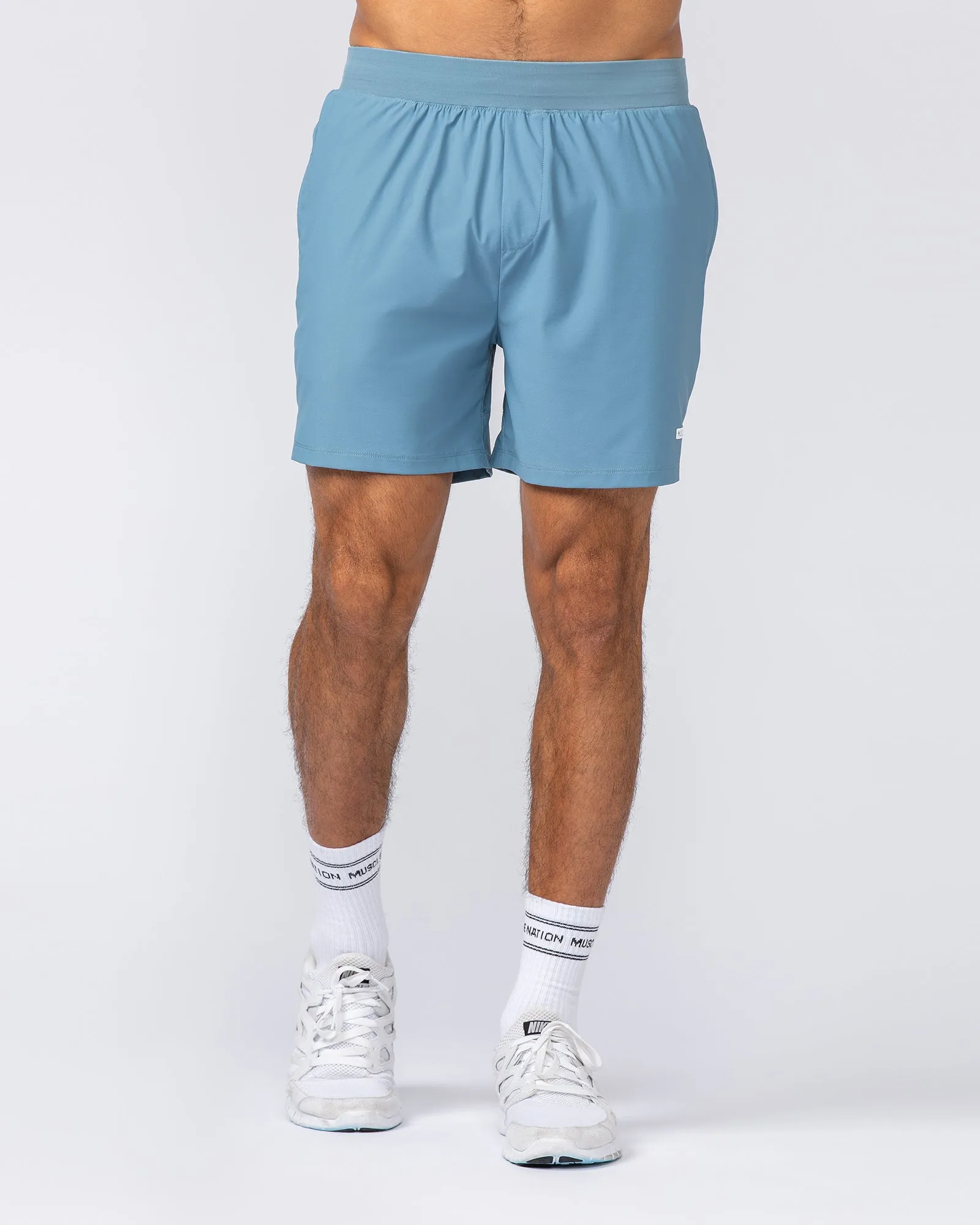 On Repeat Training 5" Shorts - Pale Thunder