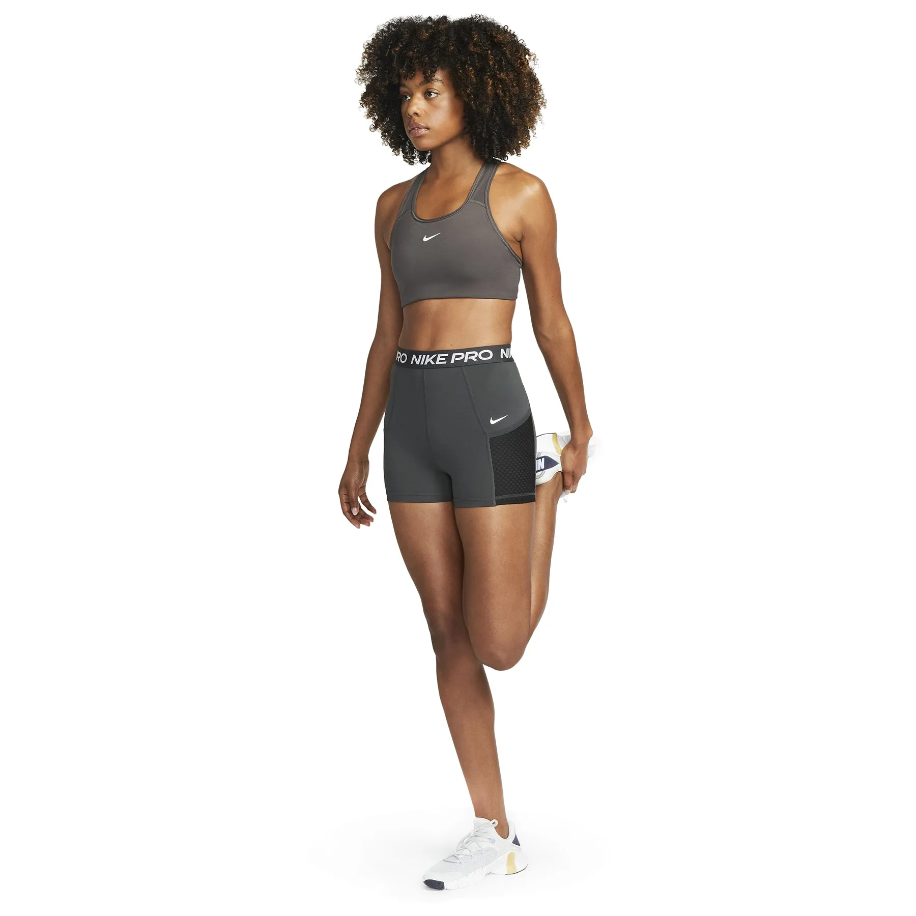 Short Nike Mujer Training Pro Dri-FIT | DQ5586-070