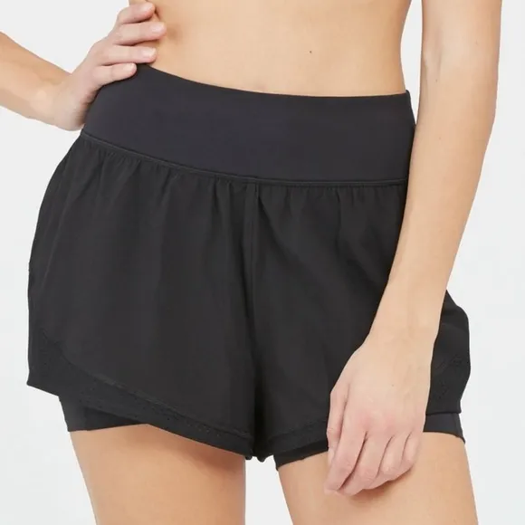 Spanx Double layer shorts, black, new, Booty sculpting