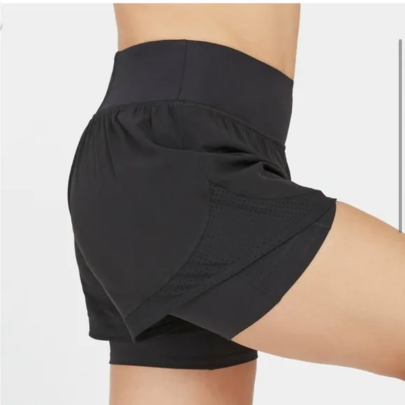 Spanx Double layer shorts, black, new, Booty sculpting