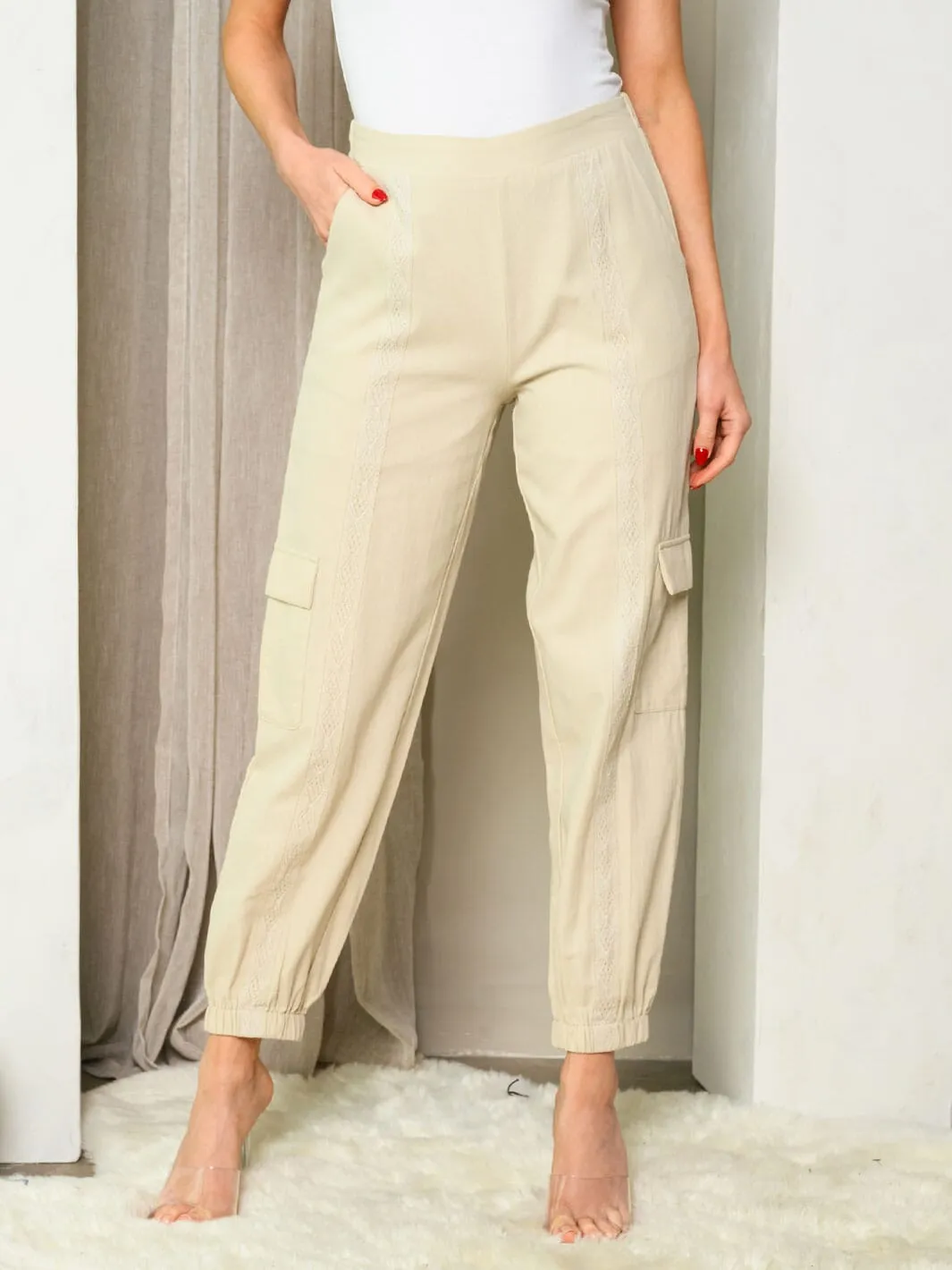 WOMEN'S LACE INSET JOGGER POCKETS PANTS
