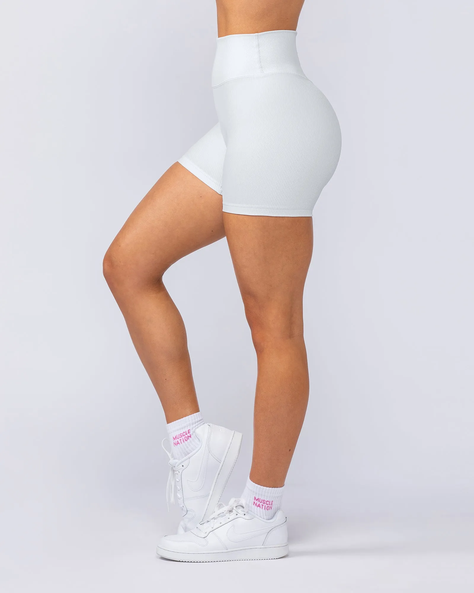 Zero Rise Rib Midway Shorts - White